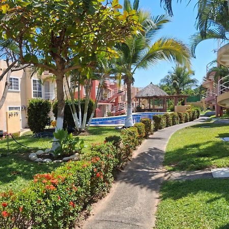 Ixtapa Al Mejor Precio, "Casa Las Conchas" シワタネホ エクステリア 写真